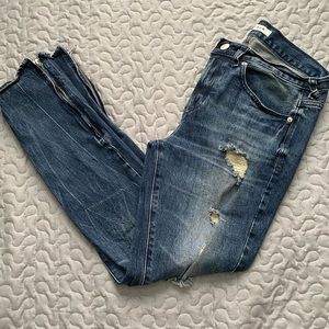 Pacsun dark distressed denim size 31”